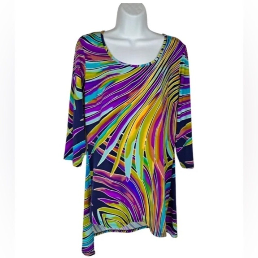 Frank Lyman Assymetrical Hem Multicolored Tunic Top